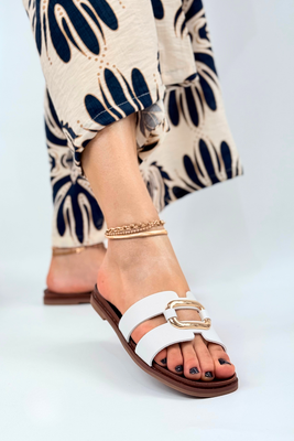 Чорні мюлі на танкетці від Sergio Leone