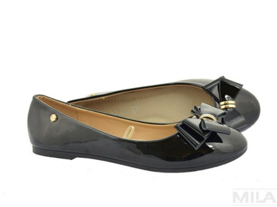 Lakierowane baleriny Vinceza z kokardką BOB19-18005