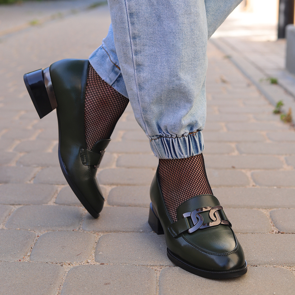 Mokasyny damskie zielone na klocku Vinceza