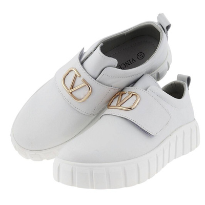 Półbuty damskie w kolorze białym na platformie Vinceza 