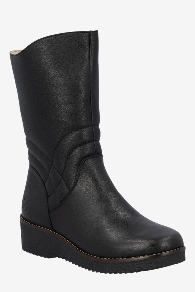 Botki damskie skórzane z wyższym stanem na koturnie czarne 