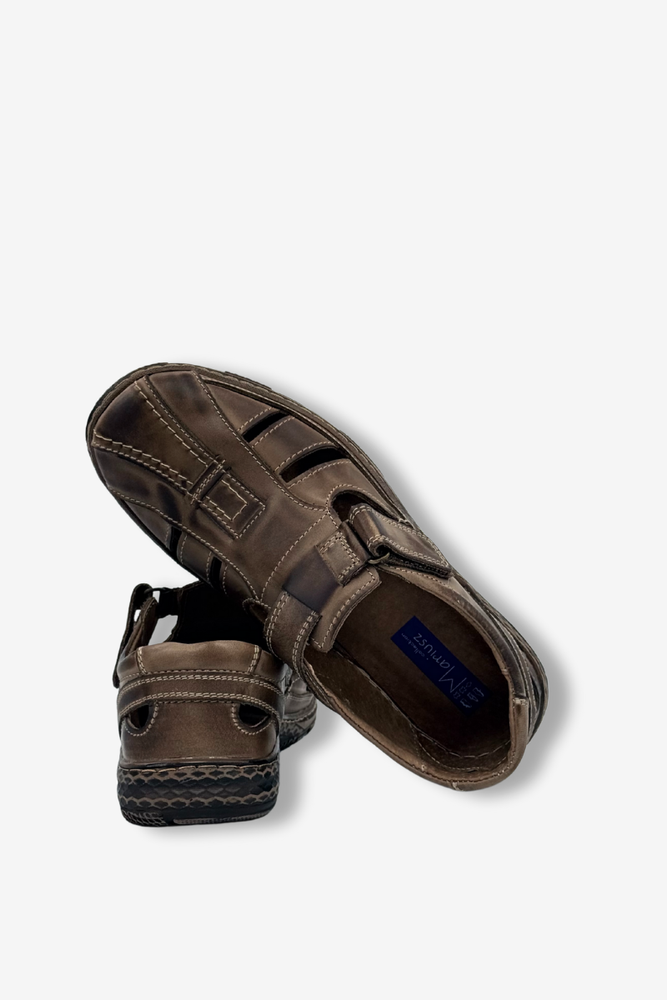 Шкіряні туфлі на липучці кабіру кольору Mariusz