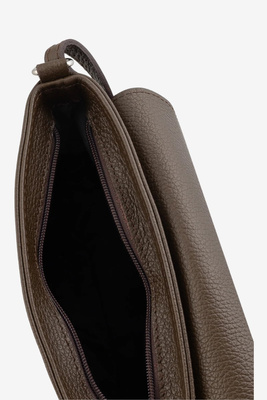 Жіноча бежева шкіряна сумочка з клапаном Ryłko