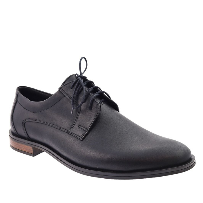 Елегантні чоловічі шкіряні туфлі чорного кольору