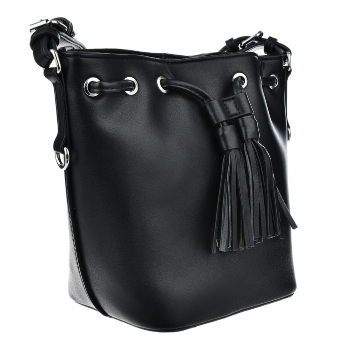 Чорна сумка Big Star з китицею