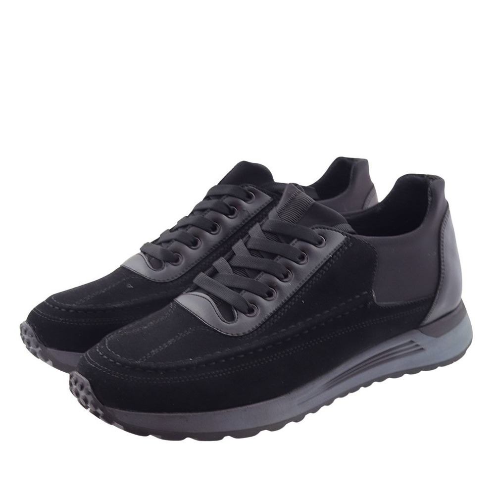 Чорні замшеві чоловічі спортивні туфлі на шнурівці