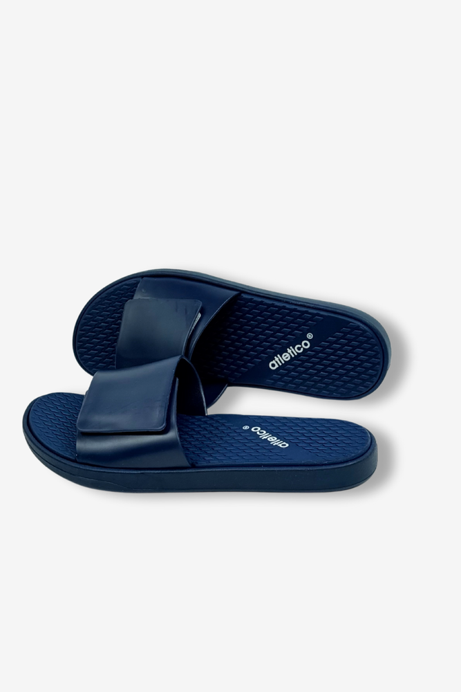 Klapki młodzieżowe wodoodporne granatowe na rzep