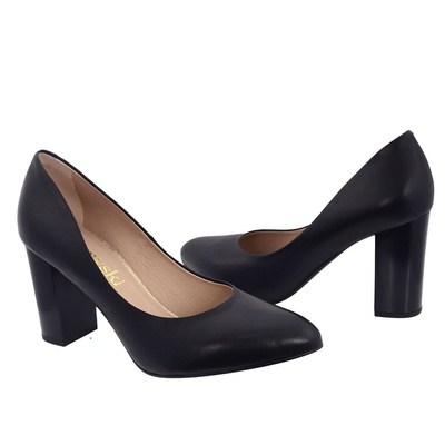 Czółenka skórzane czarne na słupku Kaniowski