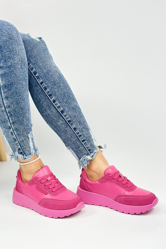 Skórzane sneakersy sznurowane w kolorze fuksji 