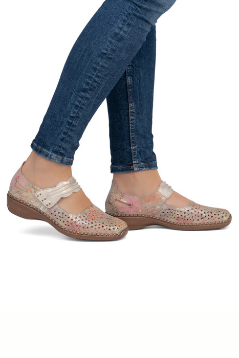 Різнокольорові ажурні шкіряні туфлі Rieker на липучках