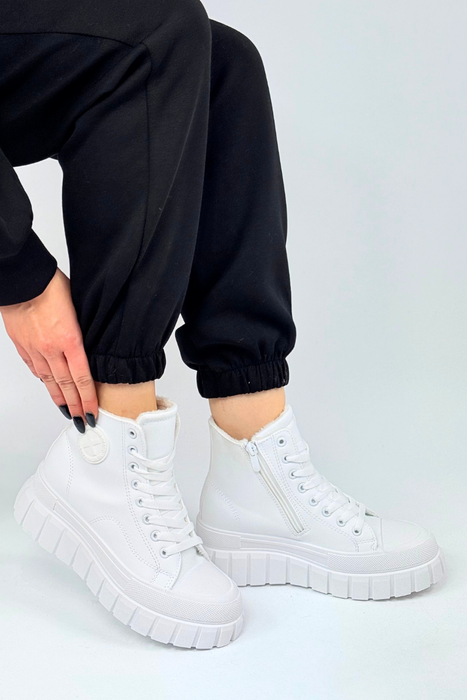 Trampki białe z ekoskóry ocieplane na platformie