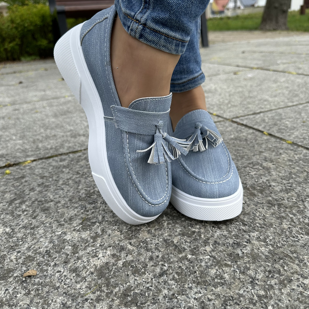 Сині туфлі з китицею на платформі M. Daszyński