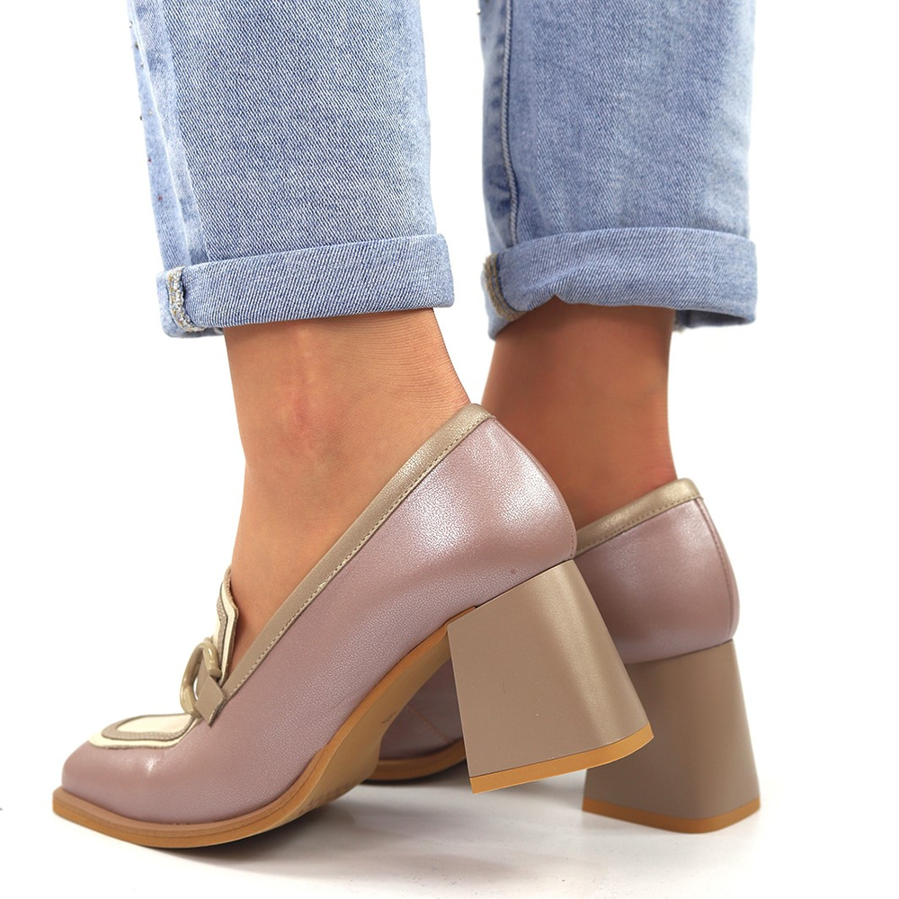 Półbuty skórzane na słupku z klamerką ecri Kordel