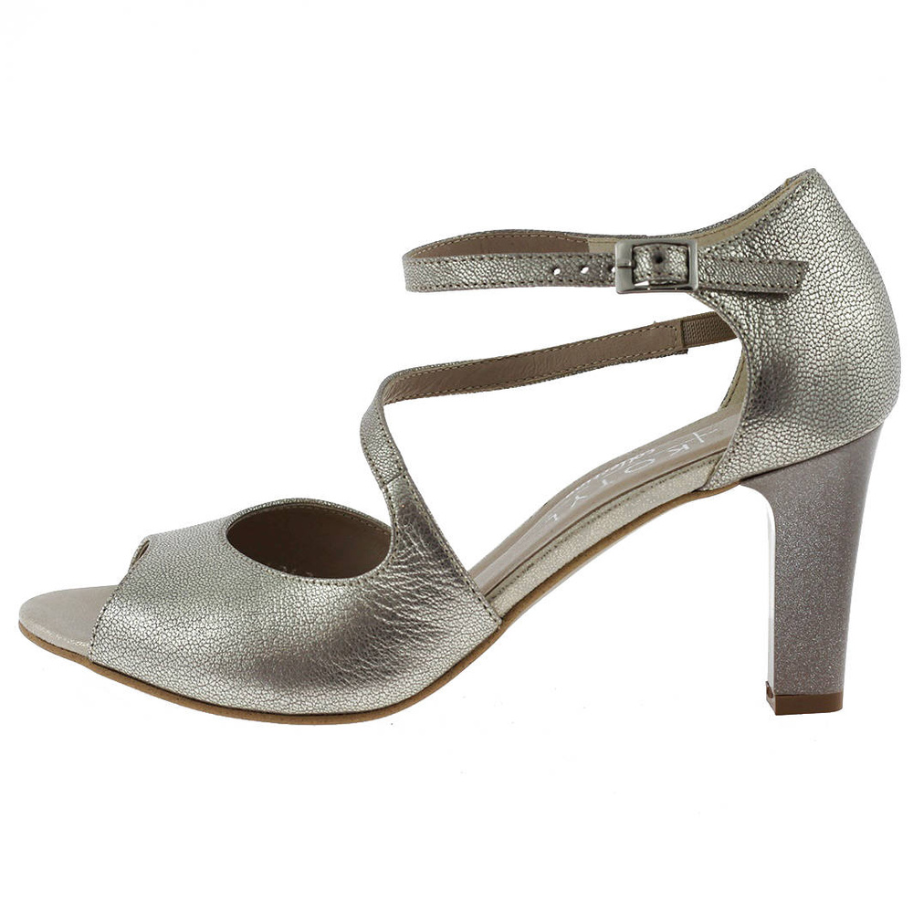 Skórzane sandały z odkrytymi palcami Kotyl