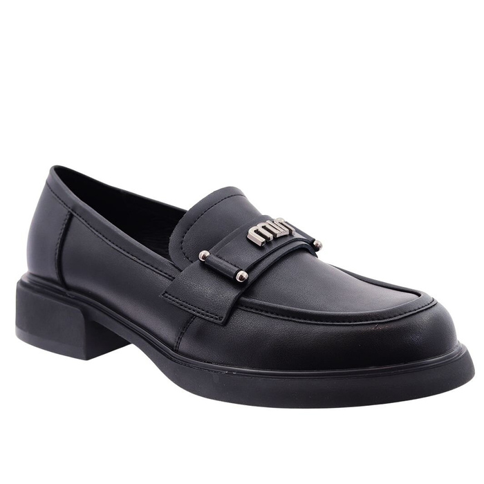 Чорні шкіряні мокасини з декоративним ремінцем, сліпони