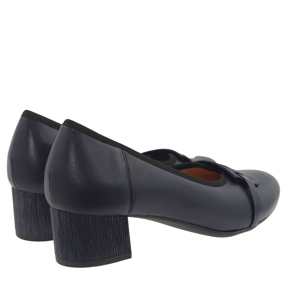 Темно-сині шкіряні туфлі з колодкою Galant