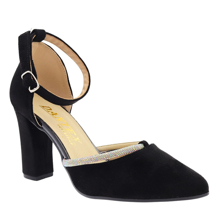 Чорні замшеві туфлі на високих підборах