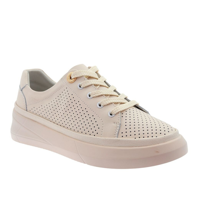 Бежеві шкіряні туфлі з перфорацією на шнурівці