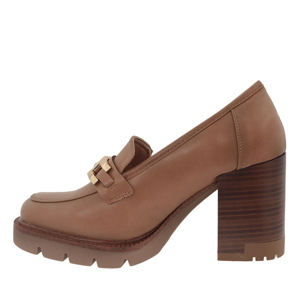 Półbuty beżowe na słupku z klamerką Potocki