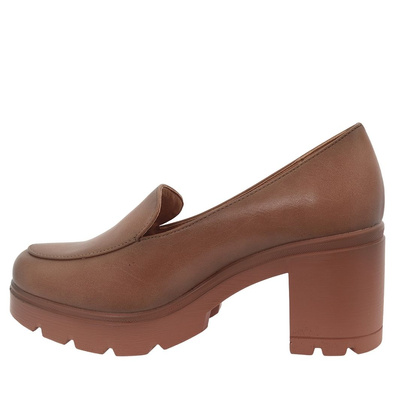 Półbuty beżowe na słupku Potocki