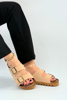 Klapki zamszowe beżowe na platformie Big Star