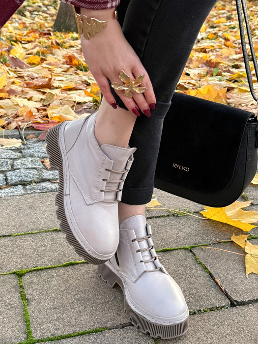 Botki damskie skórzane na platformie szare