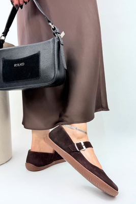 Baleriny damskie skórzane zamszowe z klamrą brązowe