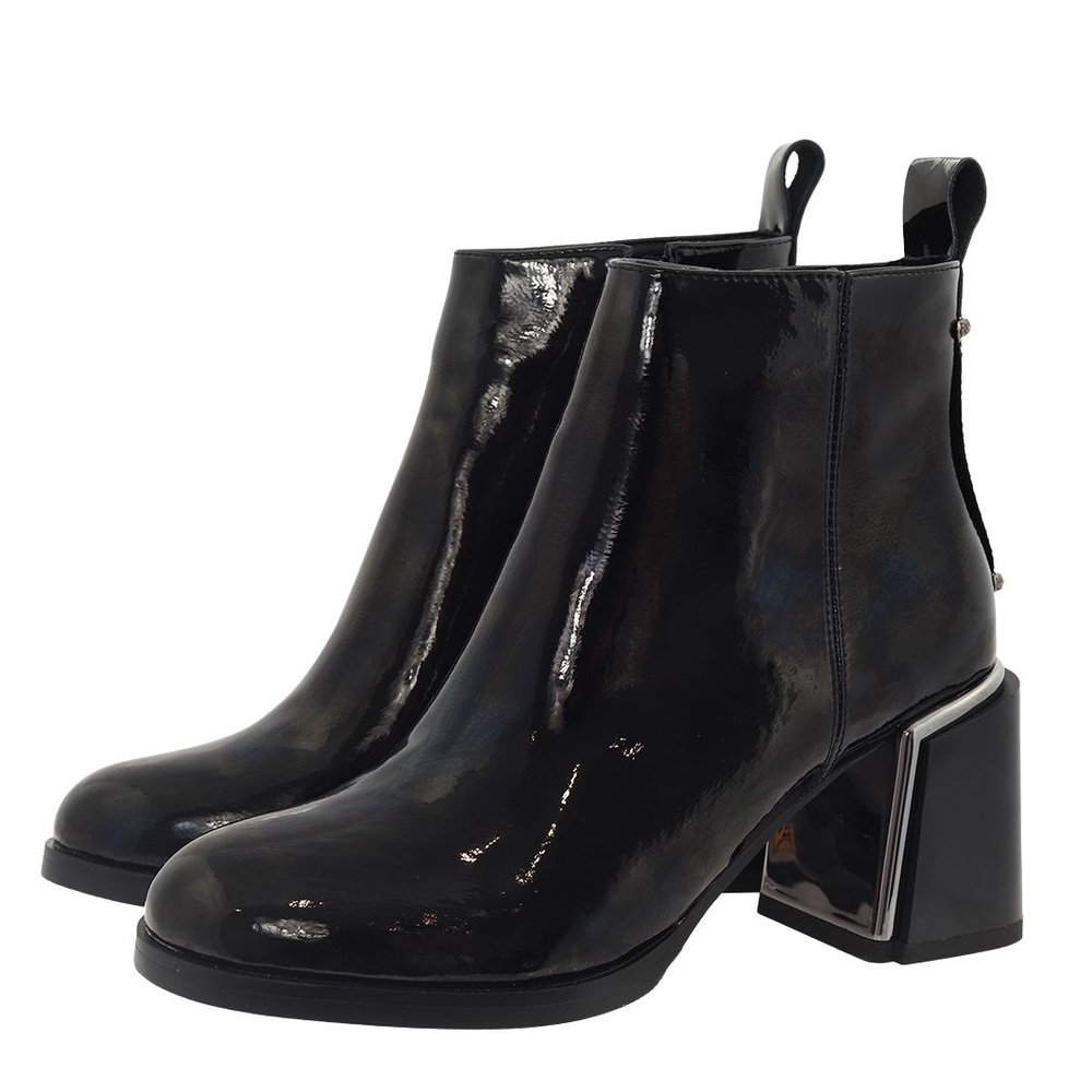 Botki skórzane lakierowane czarne na obcasie Artiker