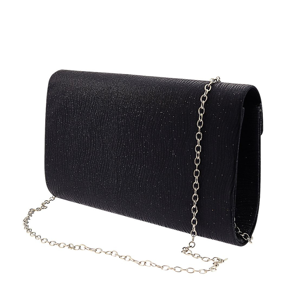 Czarna kopertówka wizytowa na srebrnym łańcuszku