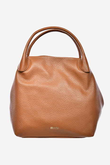 Torebka damska brązowa z zapięciem na łańcuszek