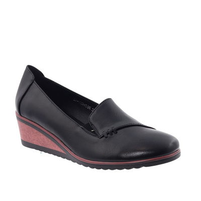 Чорні жіночі туфлі на танкетці Potocki 