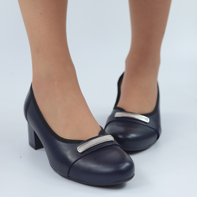 Темно-сині шкіряні туфлі Galant на високих підборах