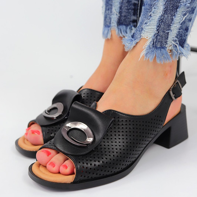 Czarne skórzane sandały perforowane na klocku Vinceza