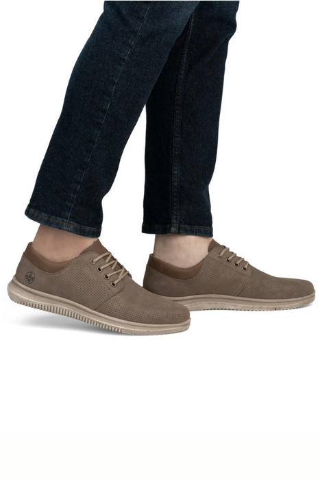 Чоловічі черевики коричневого кольору з нубуку, перфорація Rieker