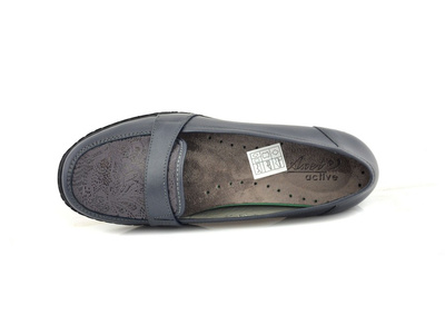 Сірі туфлі на танкетці AXEL 1889