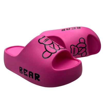 Klapki piankowe z niedźwiedziem w kolorze fuksji 