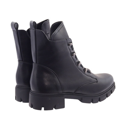 Чорні, повнозернисті, утеплені черевики M.Daszyński