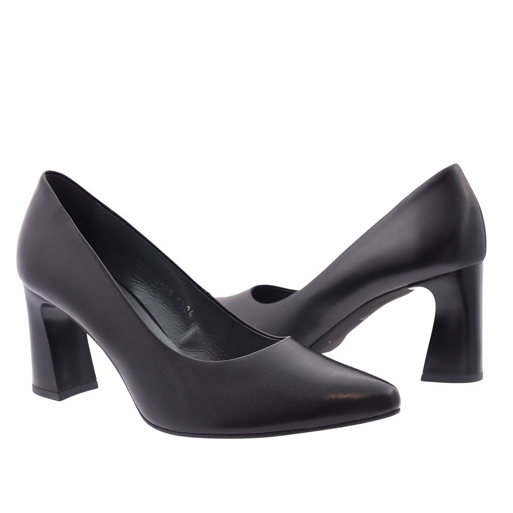 Чорні жіночі шкіряні човники на високому каблуці Kordel