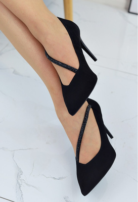 Елегантні чорні оксамитові туфлі Kaniowski на високих підборах 