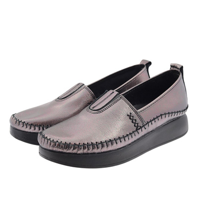 Платинові шкіряні лофери зі сліпонами на платформі