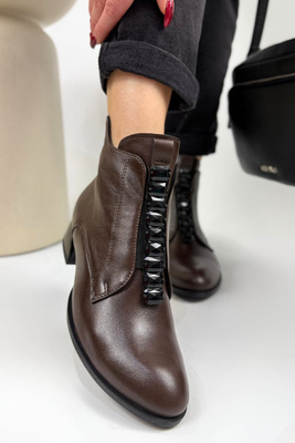 Botki damskie skórzane na klocku czekoladowe