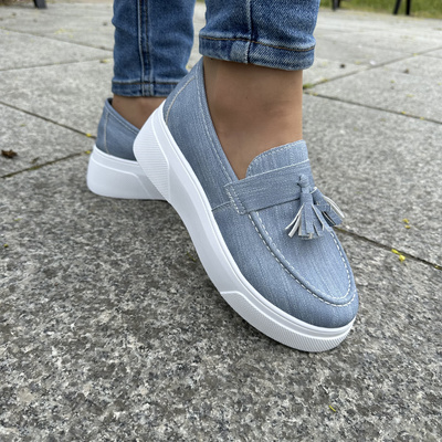 Сині туфлі з китицею на платформі M. Daszyński