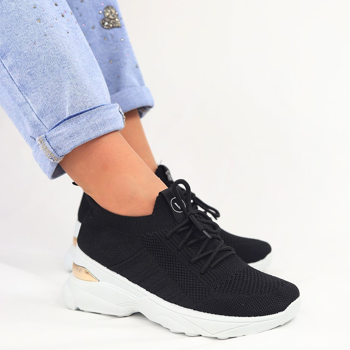 Buty sportowe czarne sznurowane Vinceza