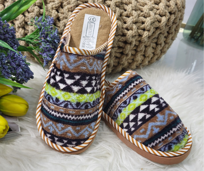 Домашні тапочки жіночі коричневі