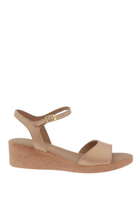 Złote metaliczne sandały skórzane na koturnie Ryłko