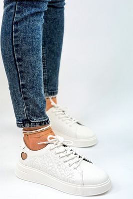 Białe półbuty damskie skórzane ażurowe