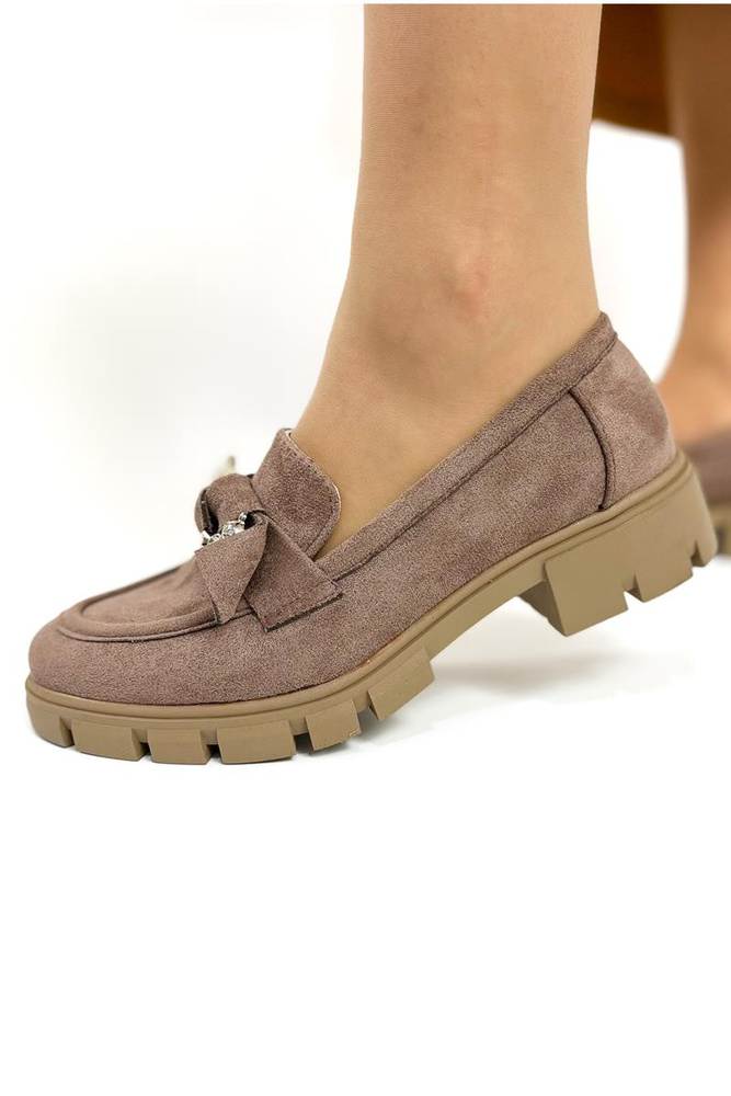 Damskie mokasyny zamszowe na platformie brązowe wsuwane