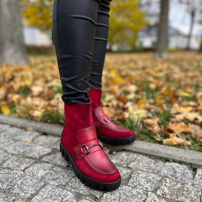 Червоні замшеві робітники з утепленою блискавкою