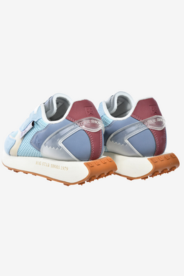 Niebieskie sneakersy ze skóry i zamszu na platfoemie Big Star