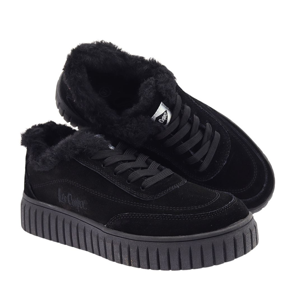 Жіночі шкіряні зимові кросівки чорного кольору Lee Cooper